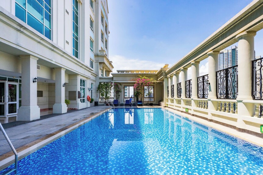 Diny ApartHotel – Free Rooftop Pool